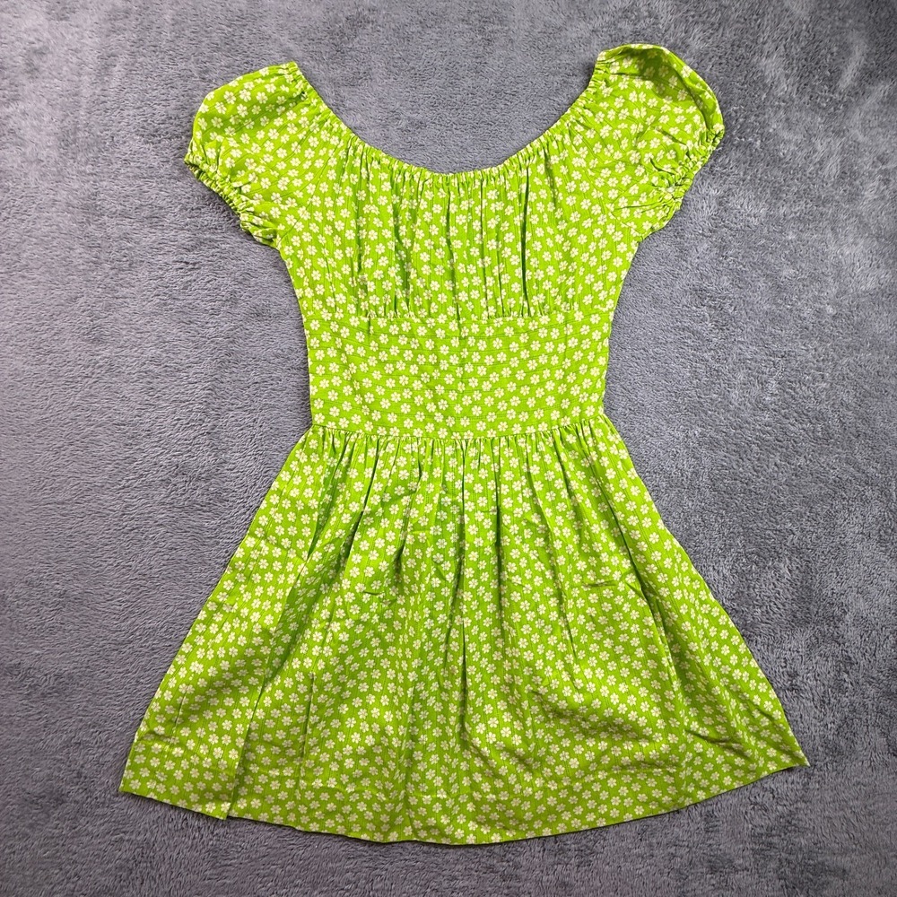 Vintage 70s Lime Green Daisy Floral Smocked Bodice Puff Sleeve Mini Dress XS